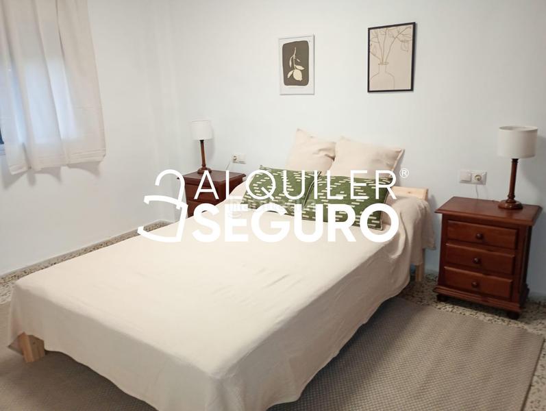 Foto 0decaac5-8d27-46a7-bee9-04f54db9ff0c. Rent flat in Parque Victoria Eugenia Málaga