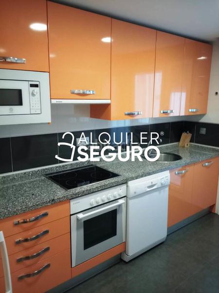 Foto 632eed8a-fc07-451b-897f-55e0964b17a6. Affitto appartamento con riscaldamento parcheggio piscina in Arroyo de la Encomienda