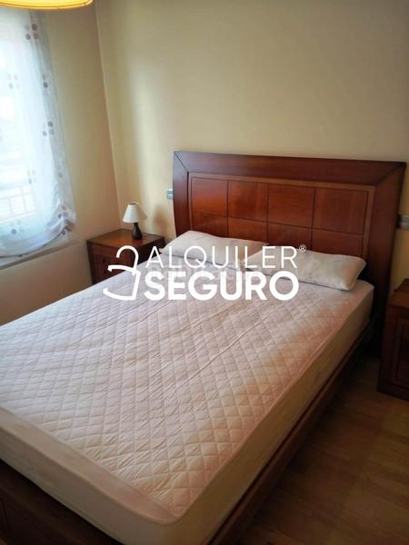 Foto d66d8fd1-c37b-4b6d-a6cb-55f56e604e55. Location appartement avec chauffage parking piscine dans Arroyo de la Encomienda