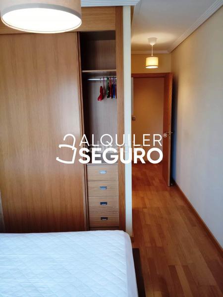 Foto f4e64de2-6d87-4622-a207-d38a34de5143. Location appartement avec chauffage parking piscine dans Arroyo de la Encomienda