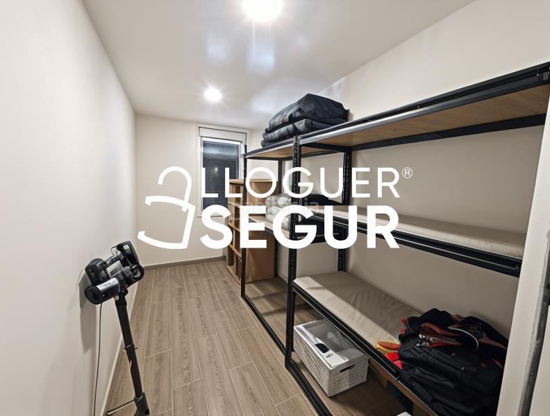 Foto abba26a8-d5ec-4876-acd3-2f70ec2d92b0. Lloguer pis amb calefacció a Campoamor Sabadell