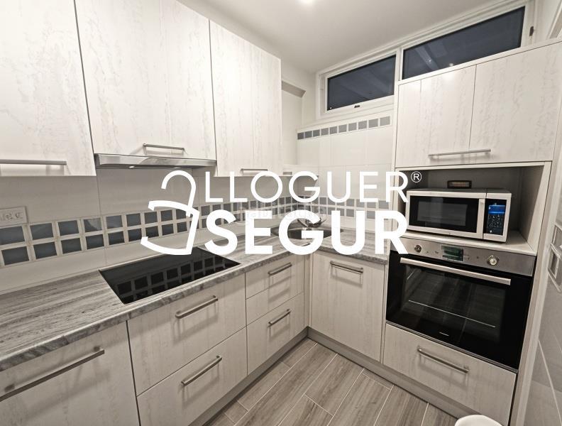 Foto fe8bad19-b833-4e3f-b834-44fffe49ae61. Lloguer pis amb calefacció a Campoamor Sabadell