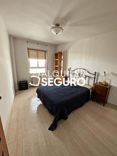 Foto f195e930-8944-4ad4-a8d8-667a628f064b. Alquiler piso  c madrid en Sur - PAU 4 Móstoles
