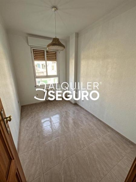 Foto 99313915-d3a7-44aa-9d1e-d234871fb68f. Rent flat with heating in Sur - PAU 4 Móstoles