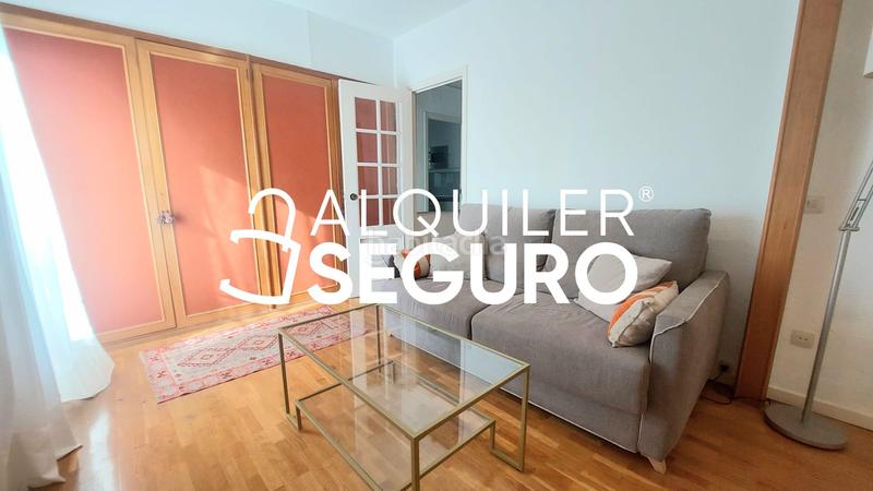 Foto 55f43744-2132-4a0d-9db5-2e5a6920b5d2. Lloguer pis amb calefacció a Ríos Rosas-Nuevos Ministerios Madrid