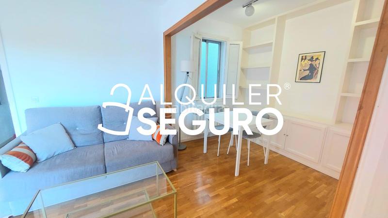 Foto 82643e72-92e7-448f-b0b0-b5ce01eb3d90. Location appartement avec chauffage dans Ríos Rosas-Nuevos Ministerios Madrid