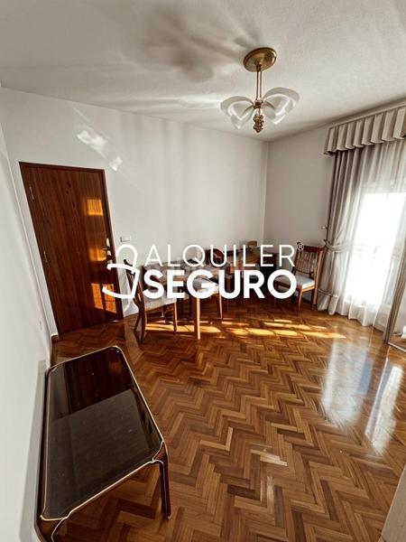 Foto 7357d890-1f8c-4695-b96a-b9fd79f5bdd7. Location appartement dans Zona Renfe Alcorcón