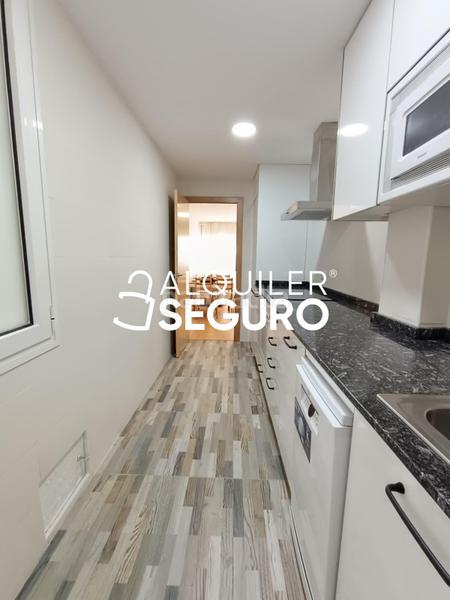 Foto ea8859b0-a437-420c-b86f-13008a3ff832. Rent flat with heating parking in La Alhóndiga Getafe