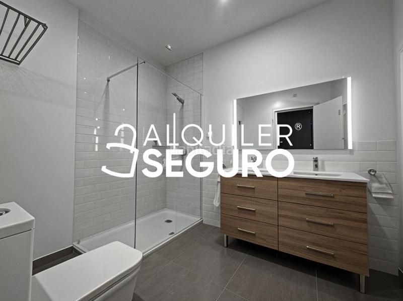 Foto f7d84d75-1acd-46a4-ae71-148b372c8ee9. Affitto appartamento con riscaldamento in Marroquina Madrid