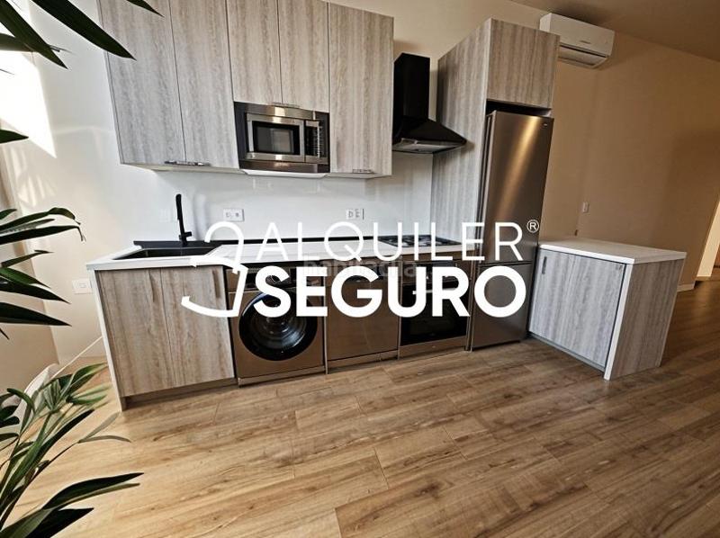 Foto 186bc5a9-464f-45d4-8a6c-05db852f9fc8. Miete etagenwohnung mit heizung in Marroquina Madrid