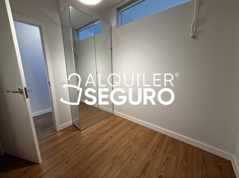 Foto 58f1a697-6deb-4000-88d2-24b1c121aeef. Rent flat with heating in Marroquina Madrid