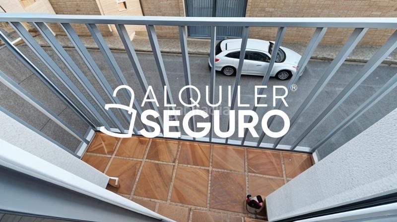 Foto 5b961db0-a3e9-4481-afae-8022cc850214. Lloguer pis amb aparcament piscina a Residencial Triana - Barrio Alto Gabias (Las)