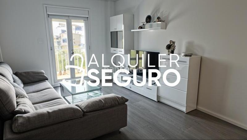 Foto 7bd60212-4455-48df-b431-518fb19b010e. Rent flat with parking pool in Residencial Triana - Barrio Alto Gabias (Las)