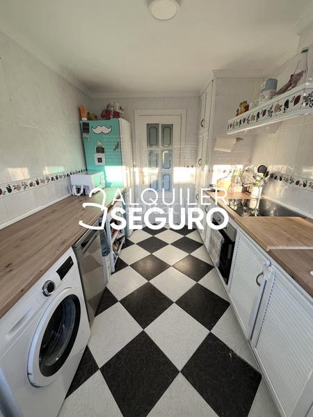 Foto 56b0ce4e-80b1-4ef3-9734-8b419d311334. Alquiler piso  c la unión en Montealto Jerez de la Frontera