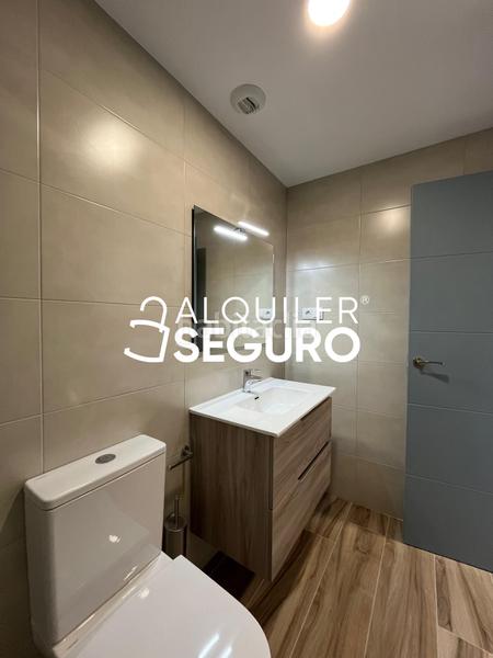 Foto 5c3547af-3158-4dda-9c09-934efacb7864. Rent flat with heating parking in Centro Fuenlabrada