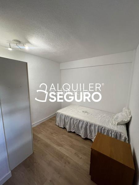 Foto b2bb79fa-fc95-4081-9b57-a26b2af2b891. Lloguer pis amb calefacció a Ventas Madrid