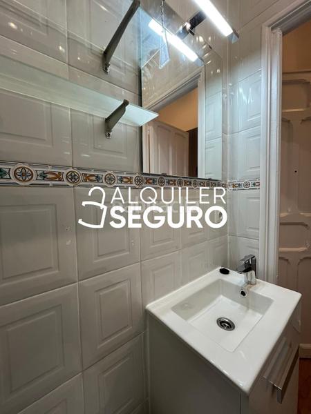 Foto d3bf2d61-8063-421f-81a5-e0d1697adae7. Affitto appartamento in Comillas Madrid