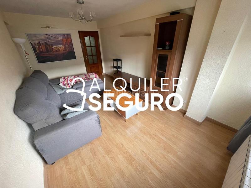 Foto 3728b46f-9434-4dbd-a8e7-0d40257374f7. Location appartement avec chauffage dans Peñagrande Madrid