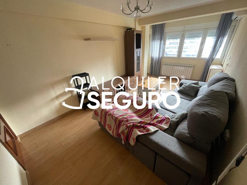 Foto fdfedca0-a1d0-46d9-ab41-dfeabf3962fe. Miete etagenwohnung mit heizung in Peñagrande Madrid