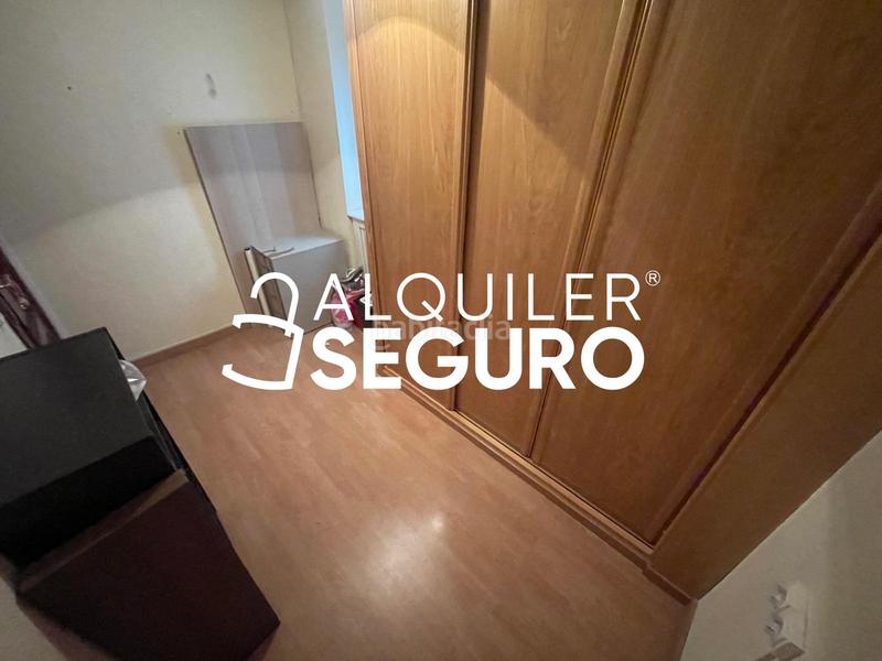 Foto 8abe48db-a8ea-4d20-9728-0b72bf2999a5. Rent flat with heating in Peñagrande Madrid
