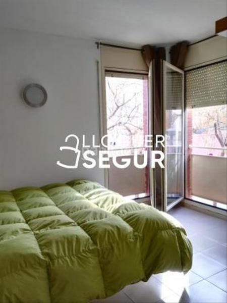 Foto 0c3b0032-ab96-49a2-a5cc-ea08dd00424a. Lloguer pis a Segle XX Terrassa