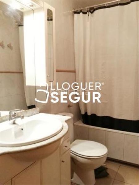 Foto 7abf0205-cbab-494d-92ec-91fc5a8cf92b. Lloguer pis a Segle XX Terrassa