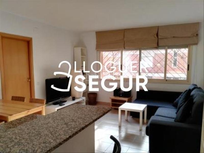 Foto 37608723-1cb7-4a2f-bdc0-258539d97a9d. Location appartement dans Segle XX Terrassa