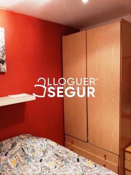 Foto 3949bedd-78a5-43d6-84fe-bf2cce4bbf5b. Location appartement dans Segle XX Terrassa