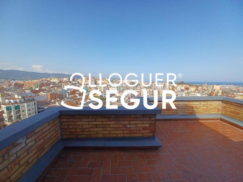 Foto 0bc4687c-aeee-4f80-8d20-0b3612759759. Location appartement dans Llefià Badalona