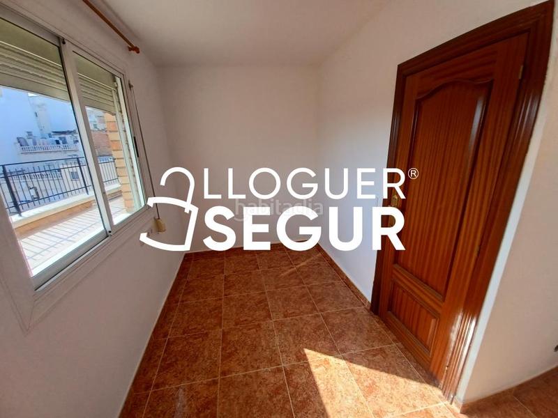 Foto a19332c3-f991-41f1-8aab-aec904aaa843. Rent flat in Llefià Badalona