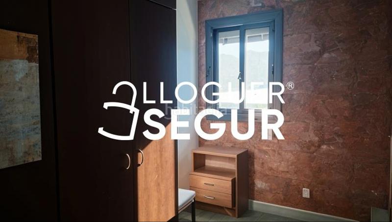 Foto a3fedb3c-35a5-4fdb-8a81-c11574806f45. Rent flat in Sant Josep Hospitalet de Llobregat (L´)