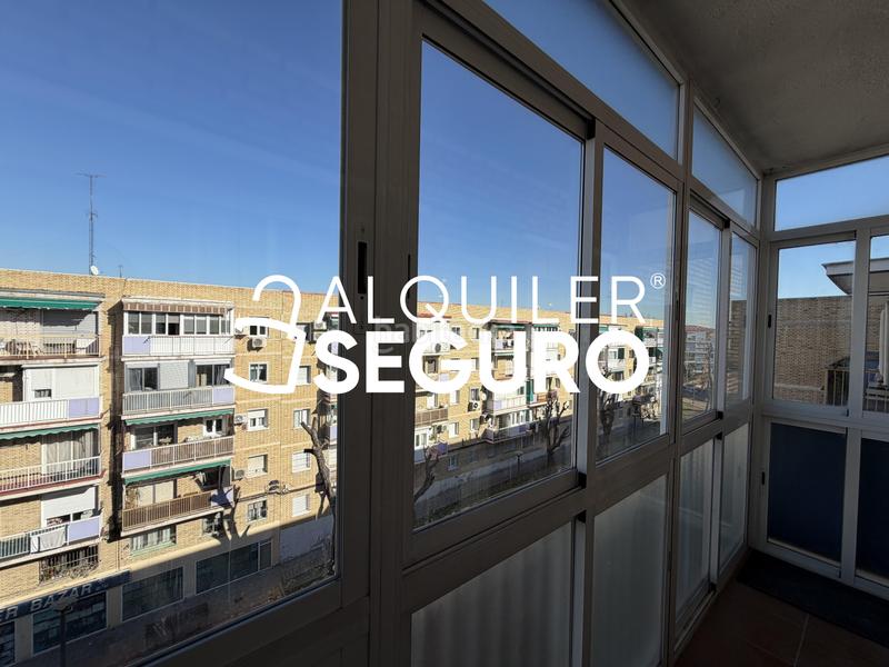 Foto cc47b50a-a97f-4d2a-8449-2a246e8cabf8. Miete etagenwohnung mit heizung in Los Remedios Sevilla