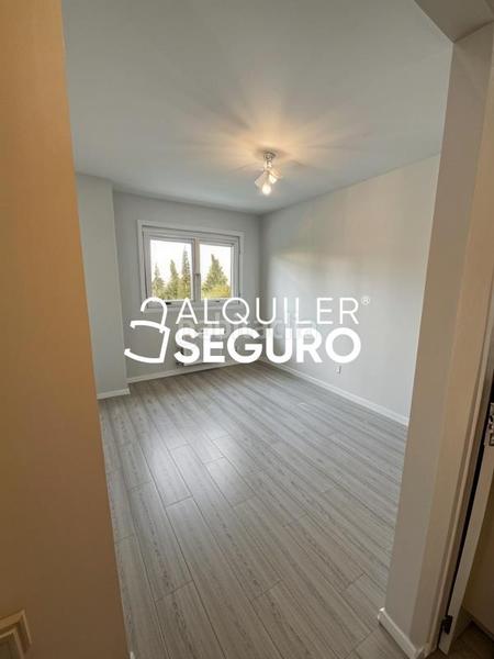 Foto d1e3366d-f067-4841-900e-6745effc42c7. Alquiler piso  c argentina en Villanueva de la Torre