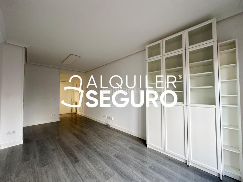 Foto 7af33a0e-915e-4d77-b2fd-9515040afabe. Rent flat with heating parking pool in Auditorio Rozas de Madrid (Las)