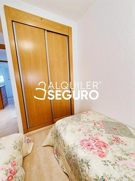 Foto 65738e93-e9bf-4377-9b3d-089ae278226b. Rent flat with heating parking pool in Centro Oropesa del Mar