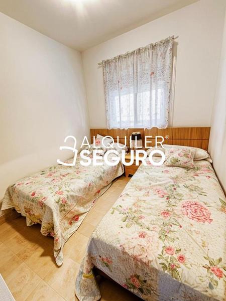 Foto 7166b03d-53af-46f4-9b6d-4c87a9f58d4a. Rent flat with heating parking pool in Centro Oropesa del Mar