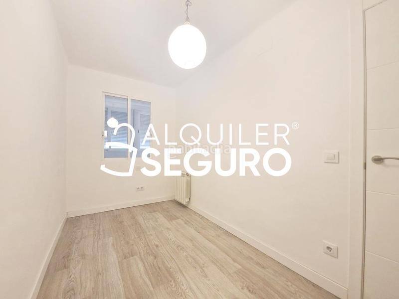 Foto 321f7c43-f4ac-43eb-adb9-b811a72f4015. Location appartement avec chauffage parking dans Ventas Madrid