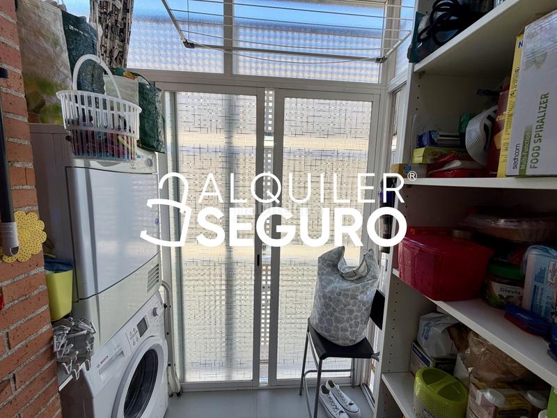 Foto cc6611fc-2453-450d-a503-62d3b4d7050f. Alquiler piso  c sorolla en Hospital Valdemoro