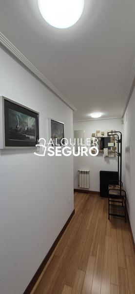 Foto 9f2f8a7d-cfd9-4108-b12e-7378d6bcf5ee. Alquiler piso  c juan antonio álvarez rabanal en Oviedo