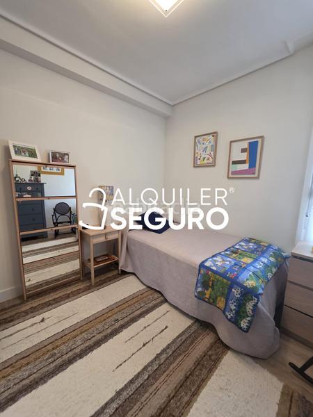 Foto 78bc6e76-fc5e-4cac-958d-b7b115157993. Alquiler piso  av. juan antonio zunzunegui bilbao en Madrid