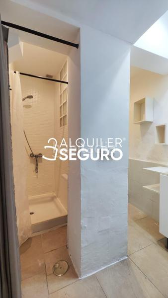 Foto ccbe5e60-1562-4ff8-bb92-3f8199b7f969. Rent studio with heating in Universidad-Malasaña Madrid