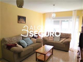 Location Appartement  Benagalbon. Piso crta. benagalbon rincón de la victoria