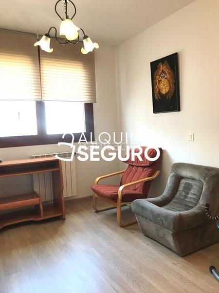 Foto 404d4358-3682-4aae-811c-2468671e3ecd. Miete etagenwohnung mit heizung parking pool in Buenavista Getafe