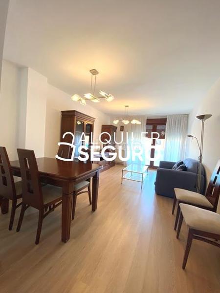 Foto 69d88d23-95b2-40aa-b555-e17d79bb4608. Miete etagenwohnung mit heizung parking pool in Buenavista Getafe