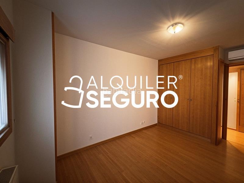 Foto 5bee8e6d-fb55-4e41-a836-3dda5ba0a0b7. Affitto appartamento con riscaldamento parcheggio in Madrid