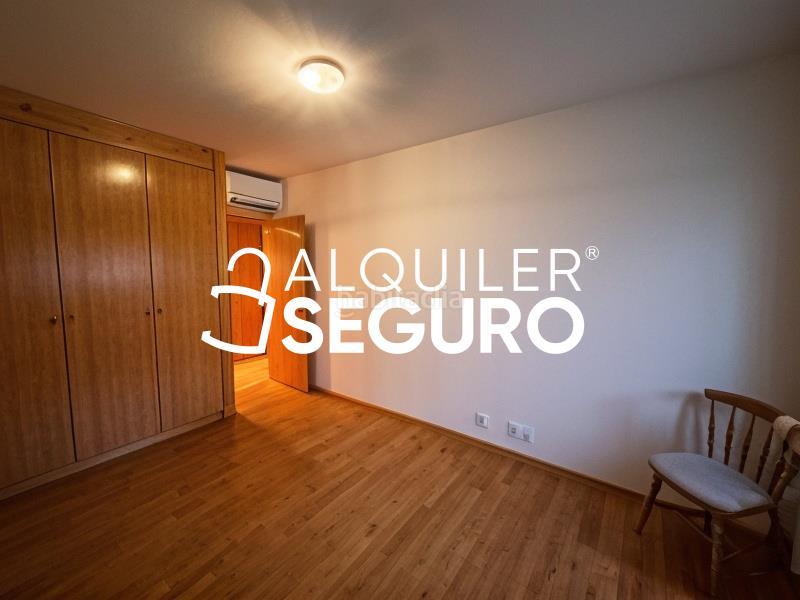 Foto abce98ec-c5a2-4e4c-8a6d-605f40d1b4ff. Affitto appartamento con riscaldamento parcheggio in Madrid