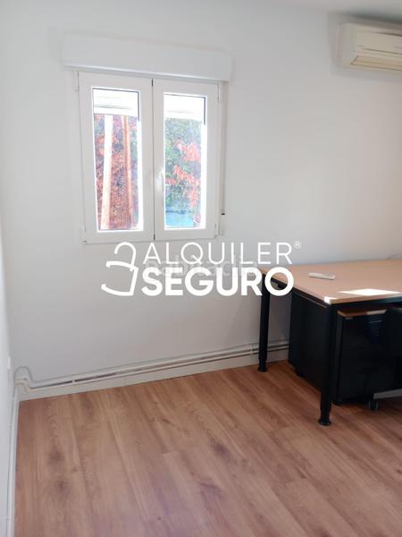 Foto 0b722930-c9a6-4292-bb01-5fbc8ecbb41d. Miete etagenwohnung mit heizung in Rejas Madrid