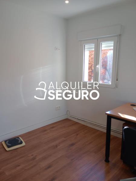 Foto 43da99f0-f512-4121-a6b9-82ad06adf5bf. Miete etagenwohnung mit heizung in Rejas Madrid