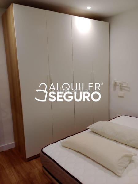 Foto 37daf754-ecf3-4893-84e2-6ea21ac2c3ba. Rent flat with heating in Rejas Madrid