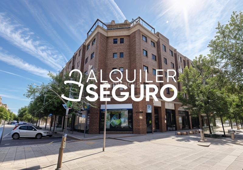 Foto 218c2612-9d2b-48e9-bdaf-0118b35826ab. Miete etagenwohnung mit heizung parking pool in Ensanche de Vallecas-La Gavia Madrid